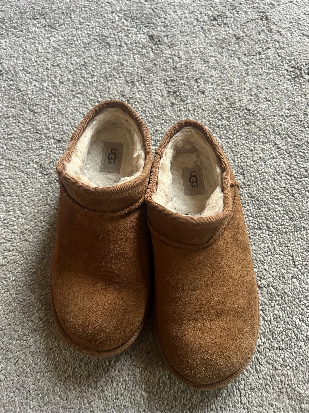 UGG Classic Slipper Chestnut Suede Shearling Kids Size 3